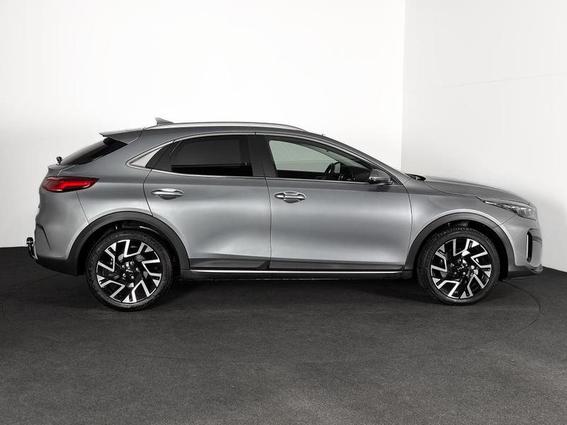 Kia Xceed Active 1.6 Crdi 136ch Mhev Ja18p Regul Carplay Camera Full Led Attelage Gps Clim 136 Ch