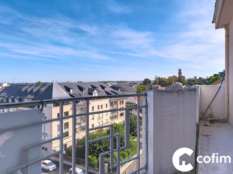 Appartement - 80 m² - 3 pièces