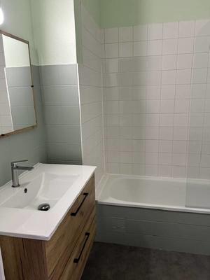 Appartement - 75 m² - 3 pièces