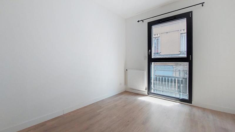 Appartement - 80 m² - 4 pièces