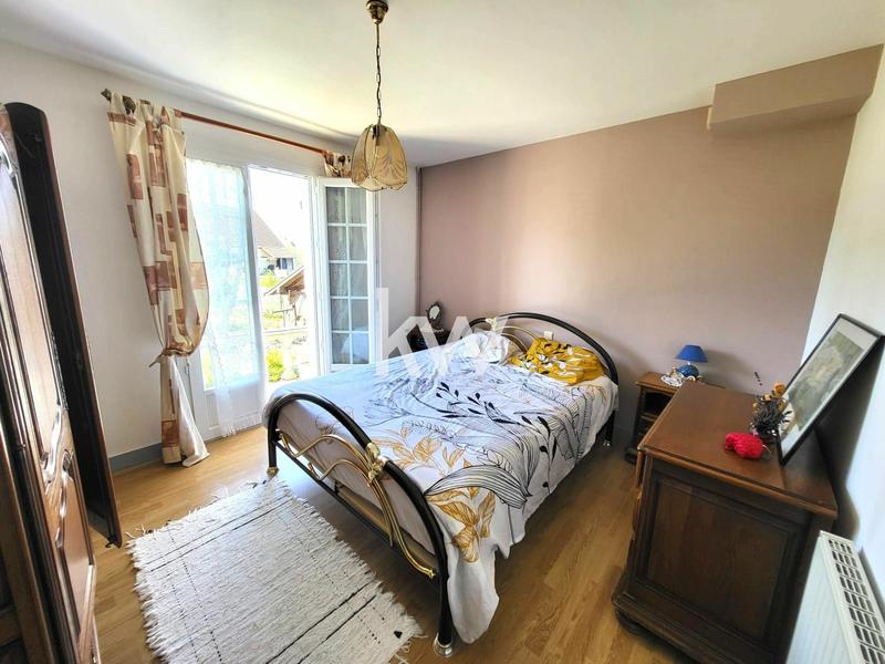 Maison - 145 m² - 6 pièces