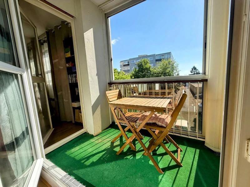 Appartement - 94 m² - 4 pièces