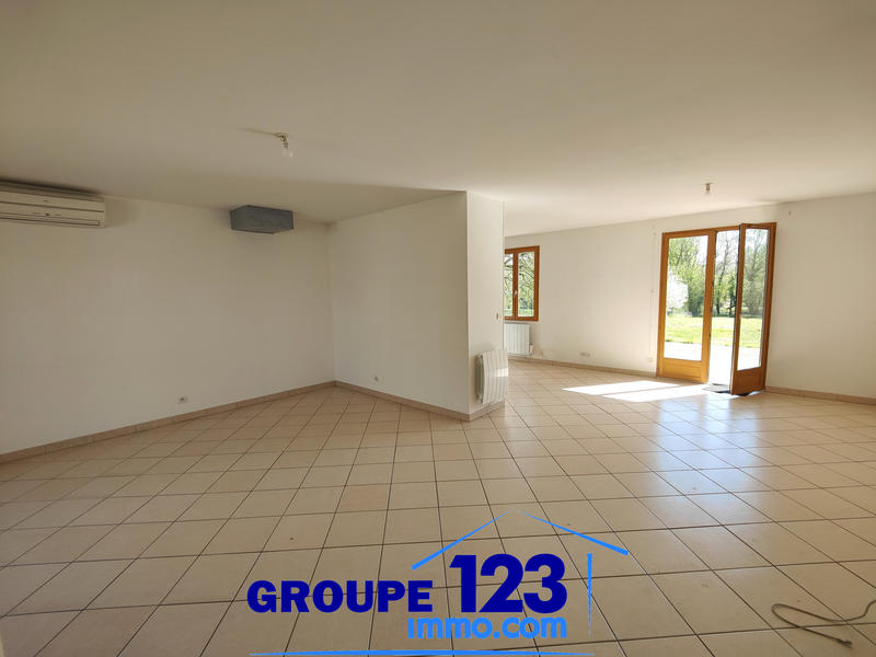 Maison - 96 m² - 5 pièces