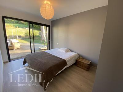 Maison - 146 m² - 5 pièces