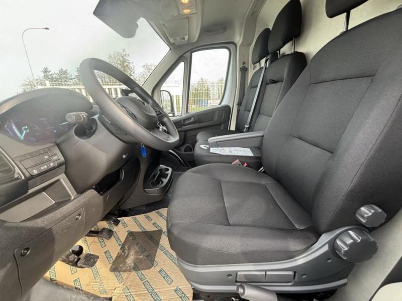 Peugeot Boxer II 2.2 140 Ch s&amp;S 3.3t L2h1