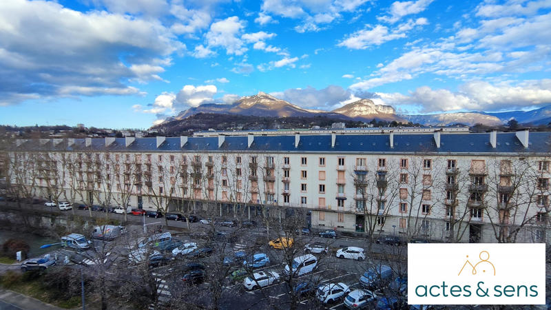 Duplex - 89 m² - 5 pièces