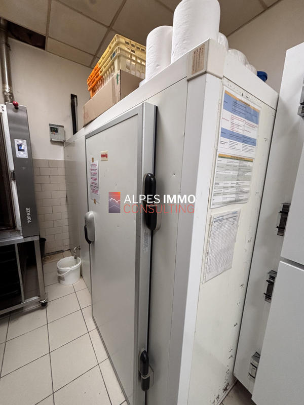 Fonds de commerce - 455 m²