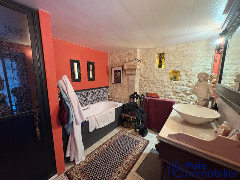 Maison ancienne - 199 m² - 7 pièces