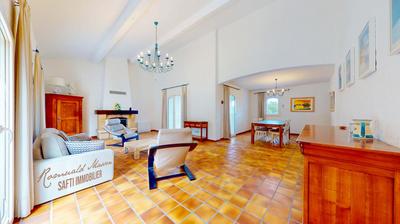 Maison - 163 m² - 6 pièces