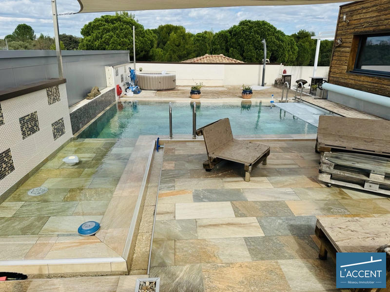 Local d'activités - 400 m²