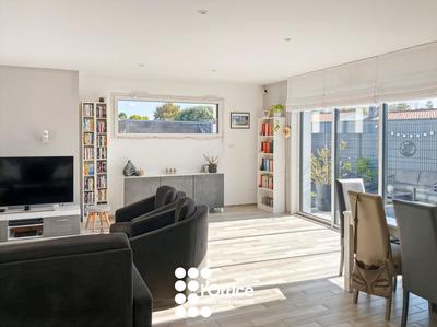 Maison - 124 m² - 4 pièces