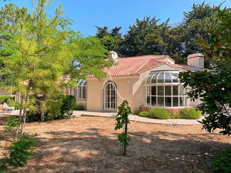 Maison - 344 m² - 7 pièces