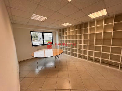Local commercial - 109 m²