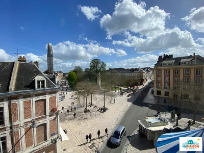 Appartement - 187 m² - 8 pièces