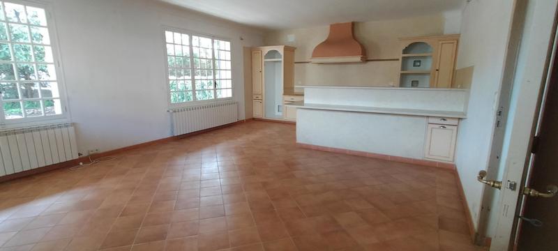 Villa - 290 m² - 9 pièces