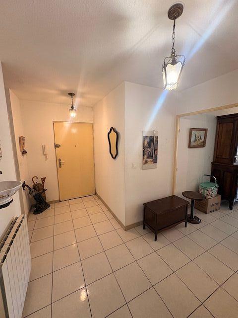 Appartement - 89 m² - 3 pièces