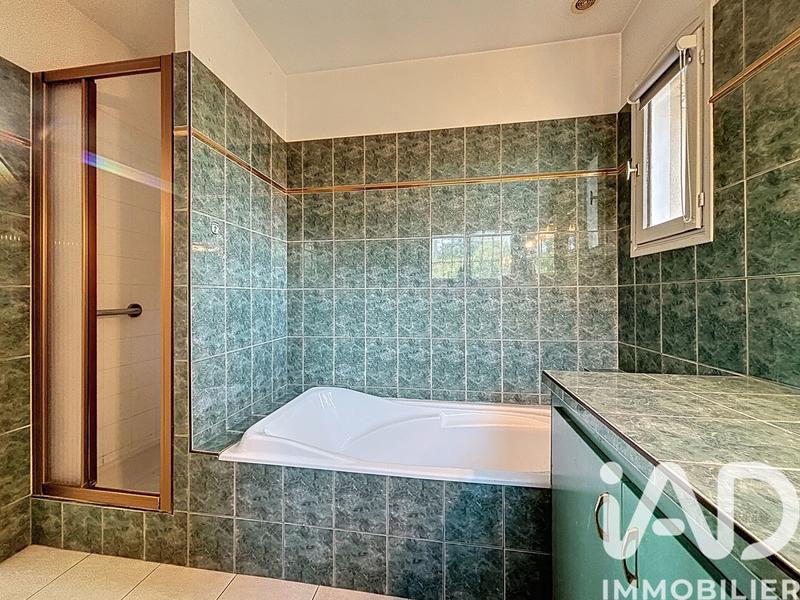 Maison - 143 m² - 6 pièces