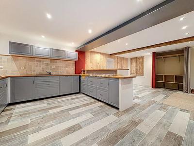 Maison - 139 m² - 4 pièces