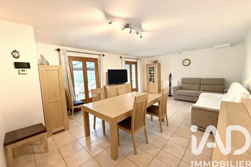 Maison - 92 m² - 4 pièces
