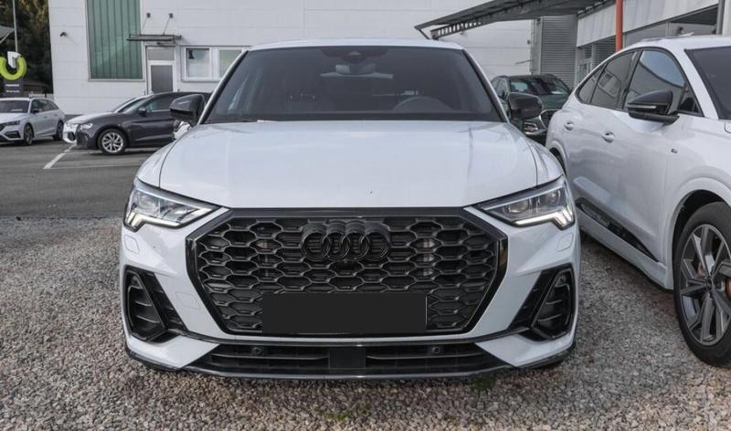 Audi Q3 Sportback 45 TFSIe s-Line 245 Hybride Rechargeable / Caméra de Recul Coffre Elec Keyless Sieges Regulateur Distance