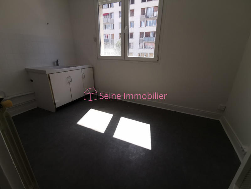 Immeuble - 170 m² - 8 pièces