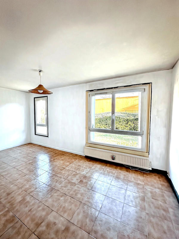 Appartement - 103 m² - 5 pièces