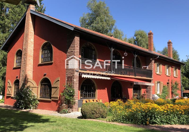 Maison - 382 m² - 16 pièces