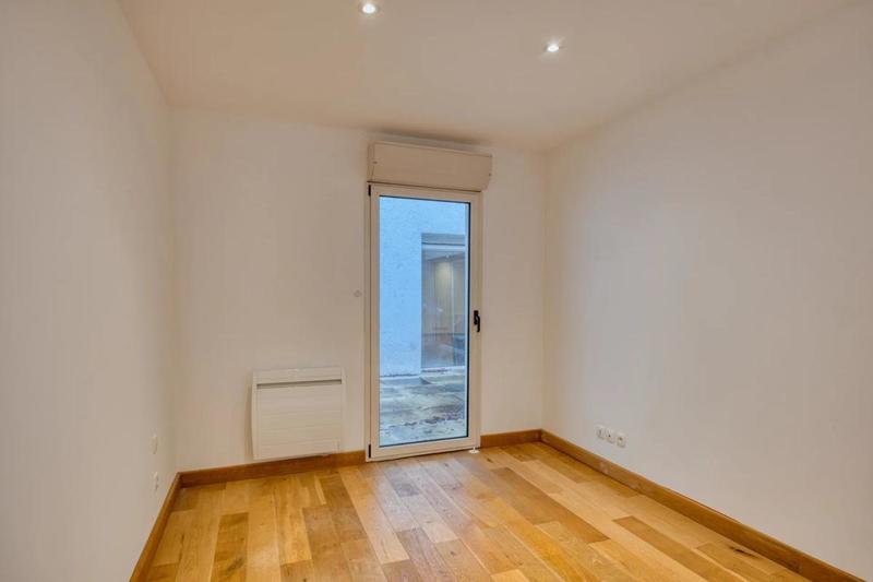 Appartement - 177 m² - 8 pièces
