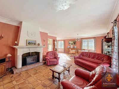 Maison - 151 m² - 4 pièces