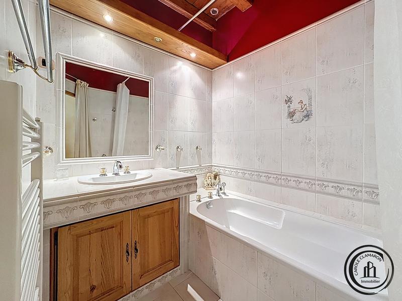 Maison - 149 m² - 5 pièces