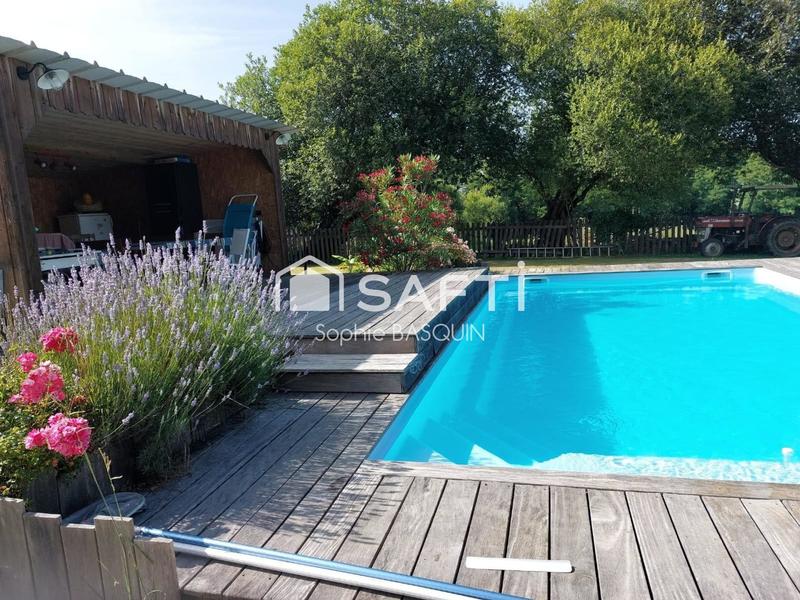 Maison - 364 m² - 7 pièces