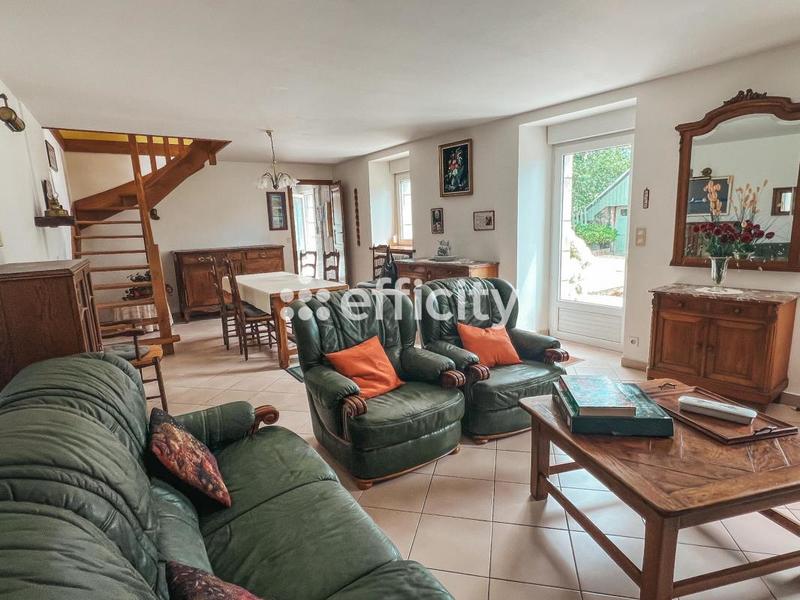 Maison - 150 m² - 8 pièces