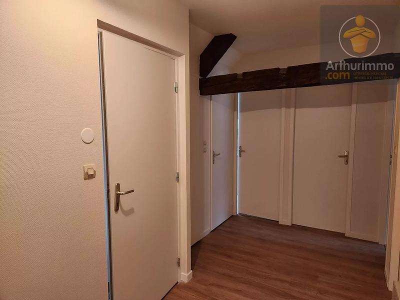 Appartement - 137 m² - 8 pièces