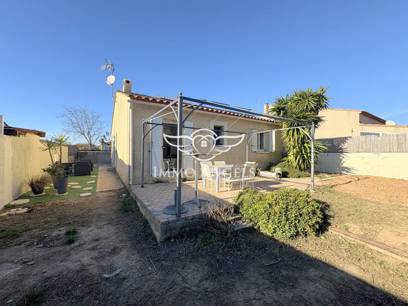 Maison - 93 m² - 4 pièces