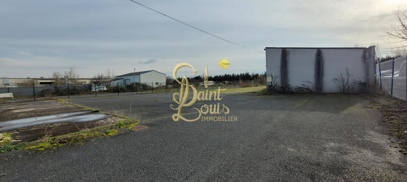 Local commercial - 220 m²