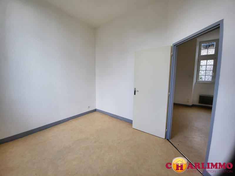 Appartement - 94 m² - 6 pièces