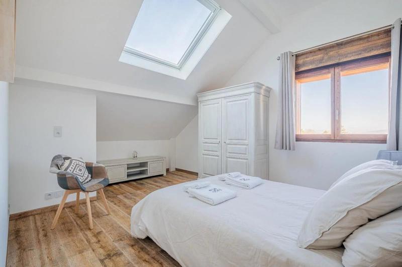 Propriété - 393 m² - 12 pièces