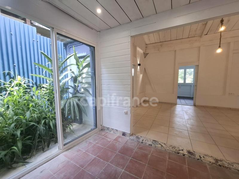 Maison - 85 m² - 3 pièces