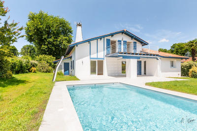 Maison - 152 m² - 5 pièces