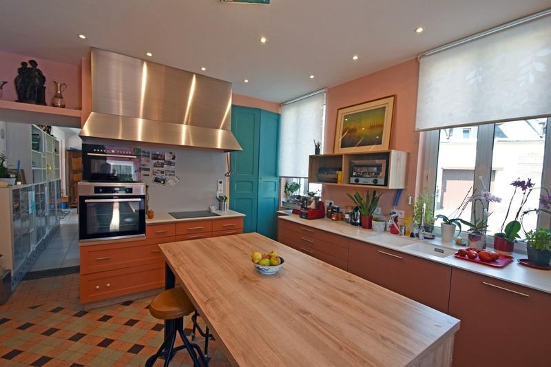 Maison - 358 m² - 10 pièces