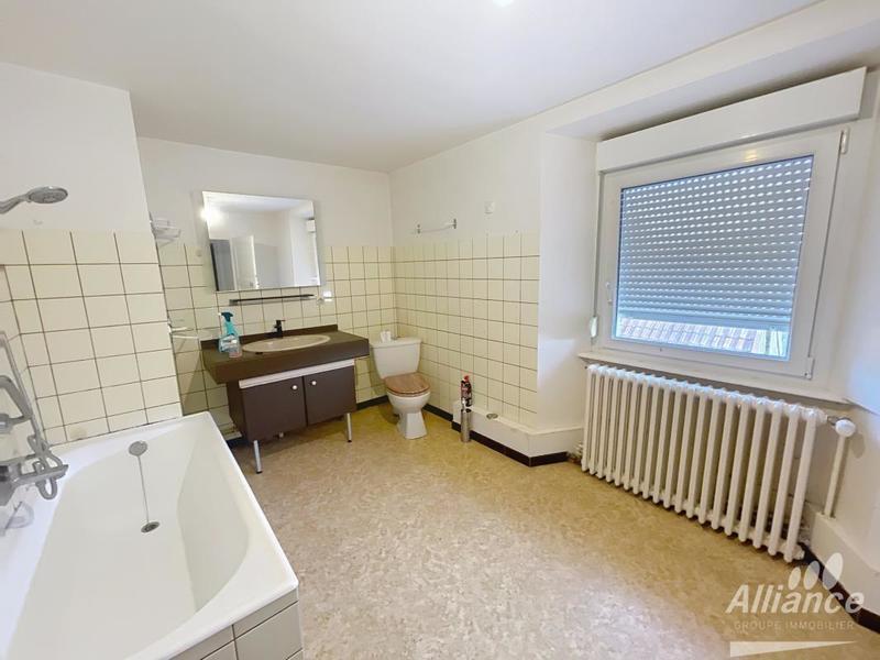 Maison ancienne - 188 m² - 8 pièces