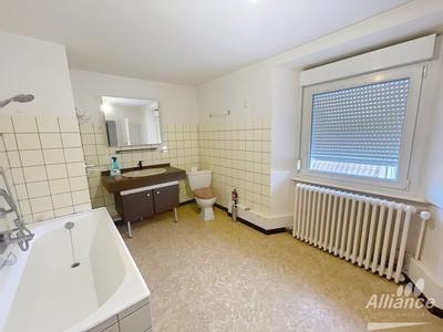 Maison ancienne - 188 m² - 8 pièces