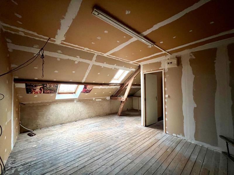 Maison - 91 m² - 6 pièces