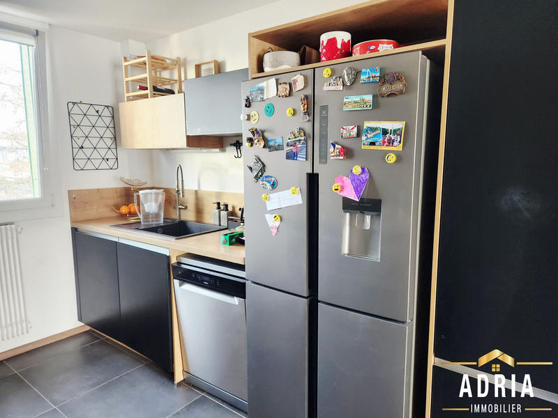 Appartement - 93 m² - 4 pièces