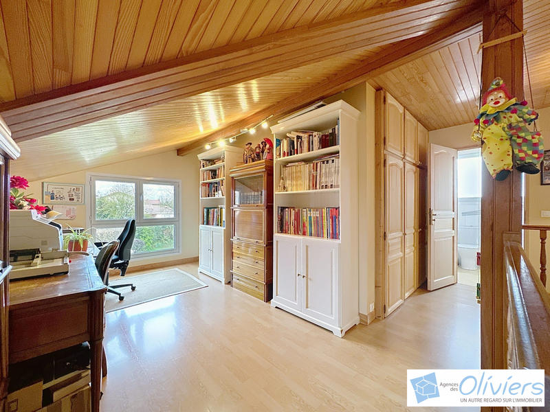 Maison - 131 m² - 7 pièces