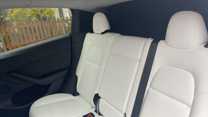 Tesla Model y 347 Standard Range - Entretien constructeur