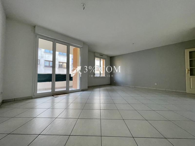 Appartement - 85 m² - 4 pièces