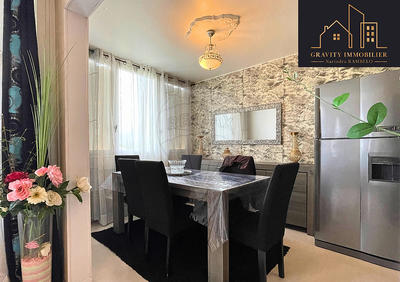 Appartement - 78 m² - 4 pièces