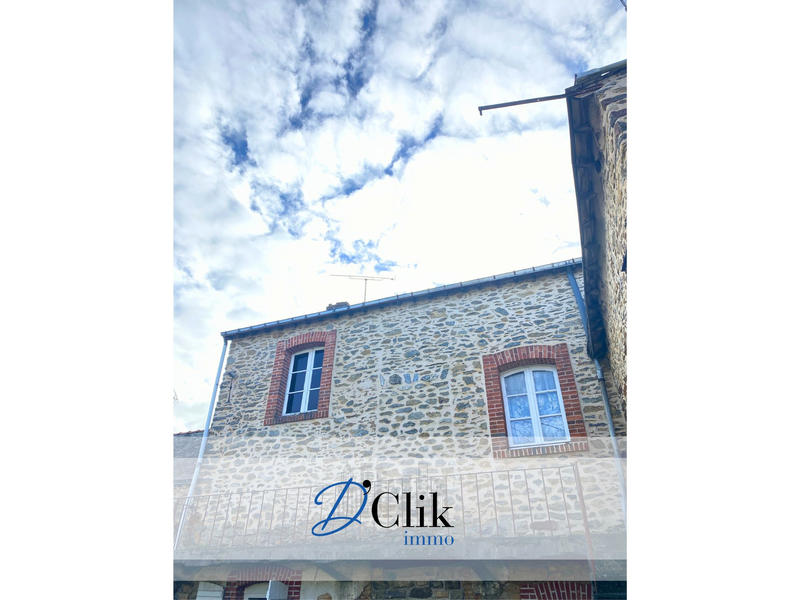 Maison - 223 m² - 8 pièces