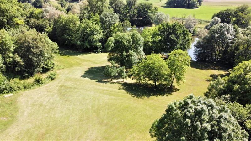 Propriété - 220 m² - 8 pièces